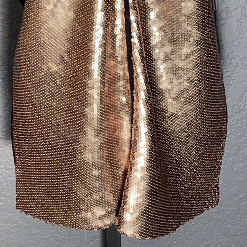 CALVIN KLEIN - NWT - sequin gold tank w black spandex back - L - Picture 4 of 16